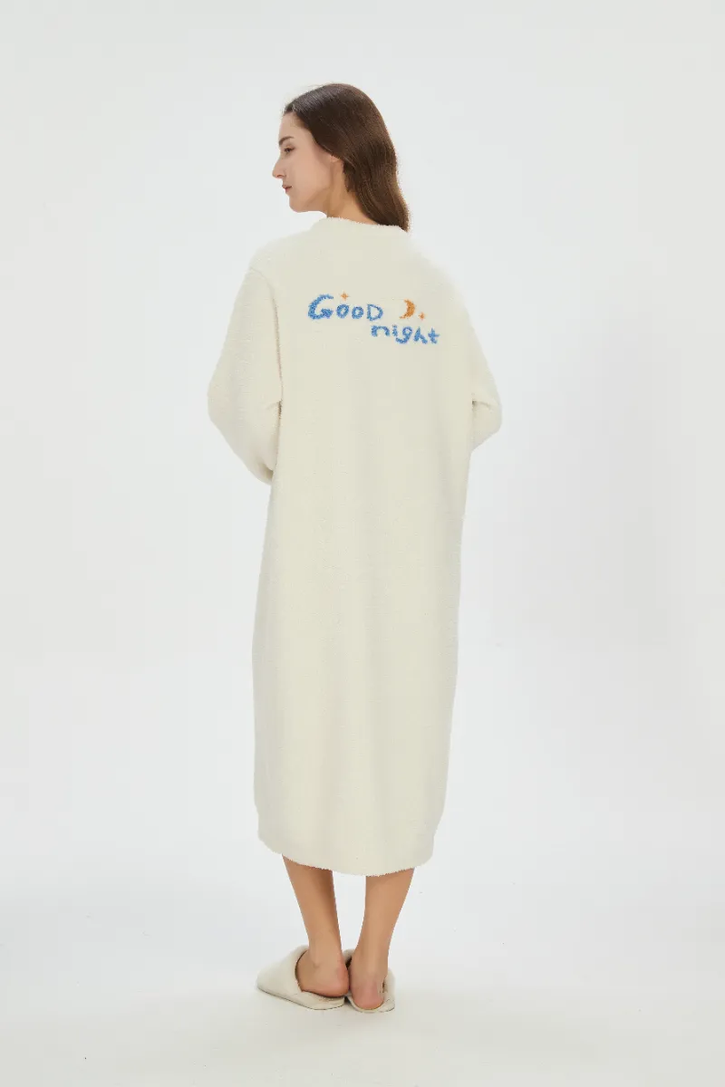 Beige-farget flanell nattkjole for kvinner